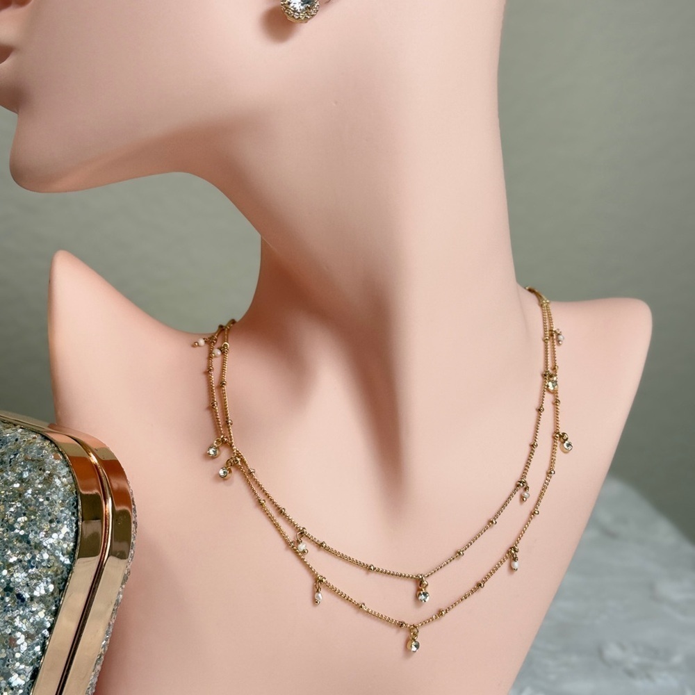 ⚜️💕 Gold Layered Necklace with Crystal Drops